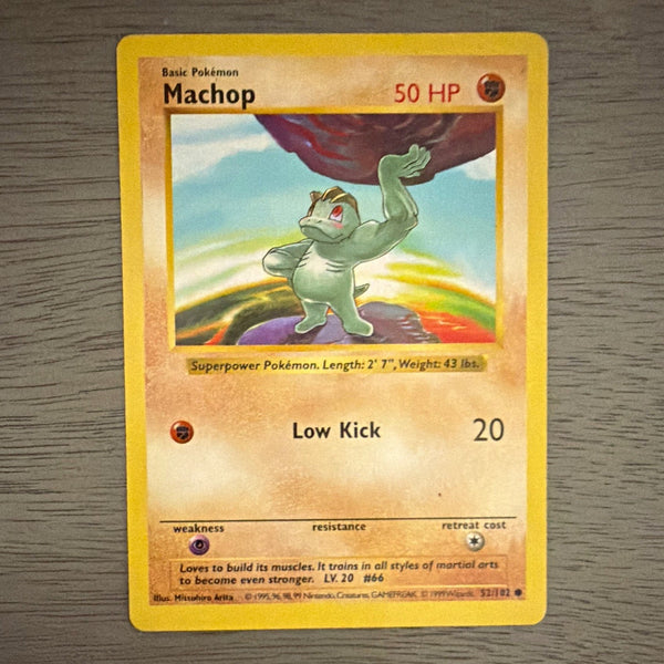 Machop 52/102 Base Set Unlimited Common WOTC 1999 50 HP Pokemon Card