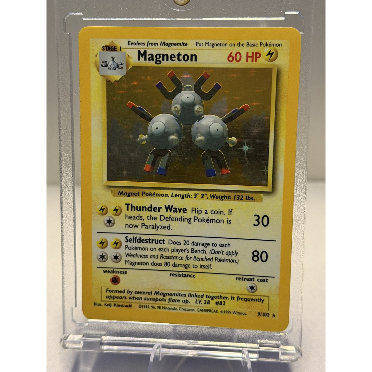 Magneton 9/102 Base Set Unlimited Holo Rare WOTC 1999 Pokemon Card LP