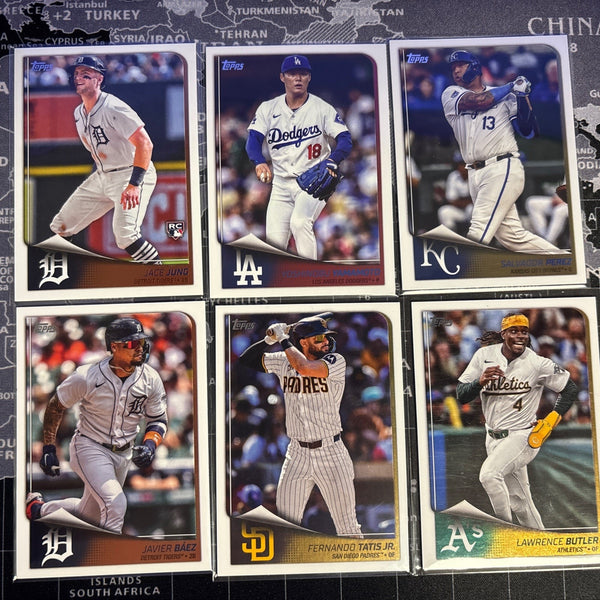 2025 Topps Flagship Collection 6-card LOT Jung, Yamamoto, Perez, Tatis, Baez
