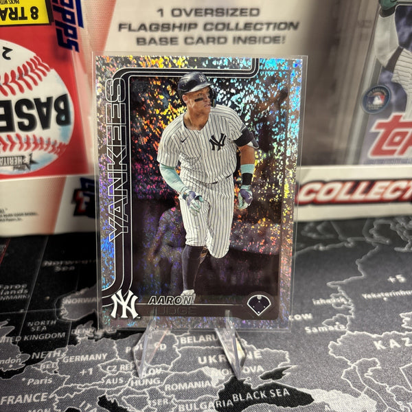 2025 Topps Series 1 - Aaron Judge #300 Sandglitter