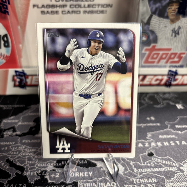 2025 Topps Flagship Collection #17 Shohei Ohtani Costco Exclusive Dodgers